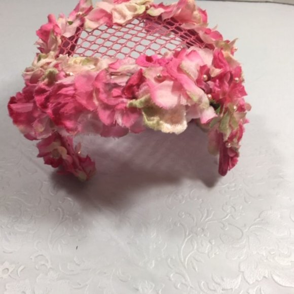 VTG 1950's Floral Blossom Capulet, Cocktail Hat w/ Pink White Flowers - Picture 4 of 7